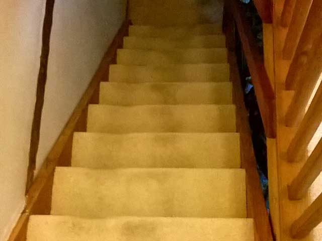 Stairs before cleaning